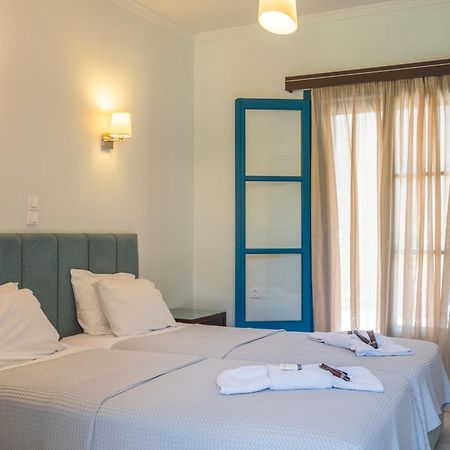 Karavostasi Beach Hotel Пердіка Екстер'єр фото