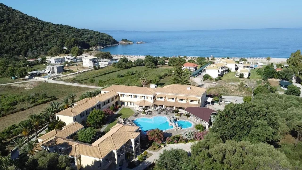 Karavostasi Beach Hotel Пердіка Екстер'єр фото